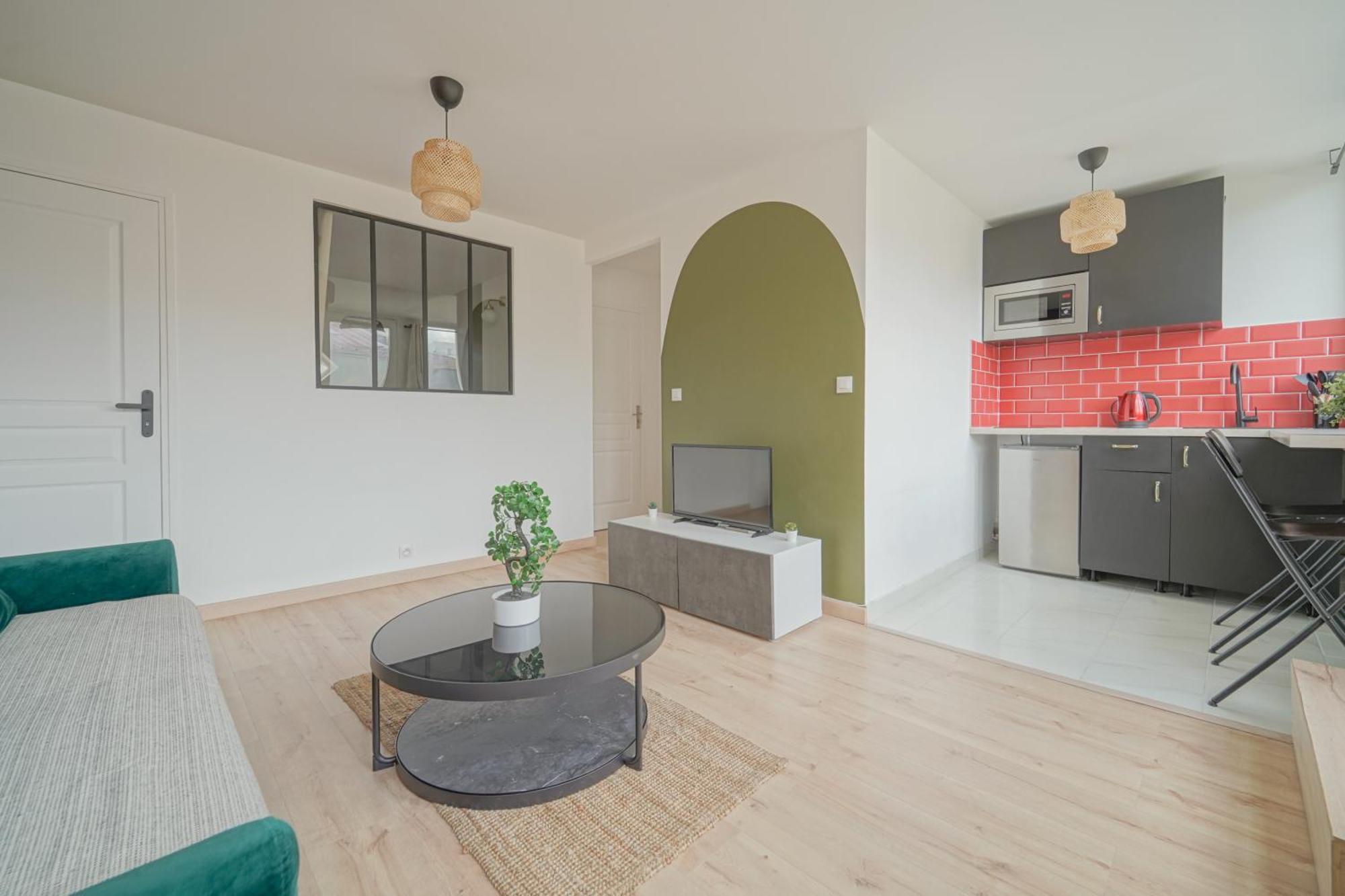 Appartement Complete 1Br With Balcony Only 5 Min. On Foot To Metro By Doorman à Saint-Ouen  Extérieur photo